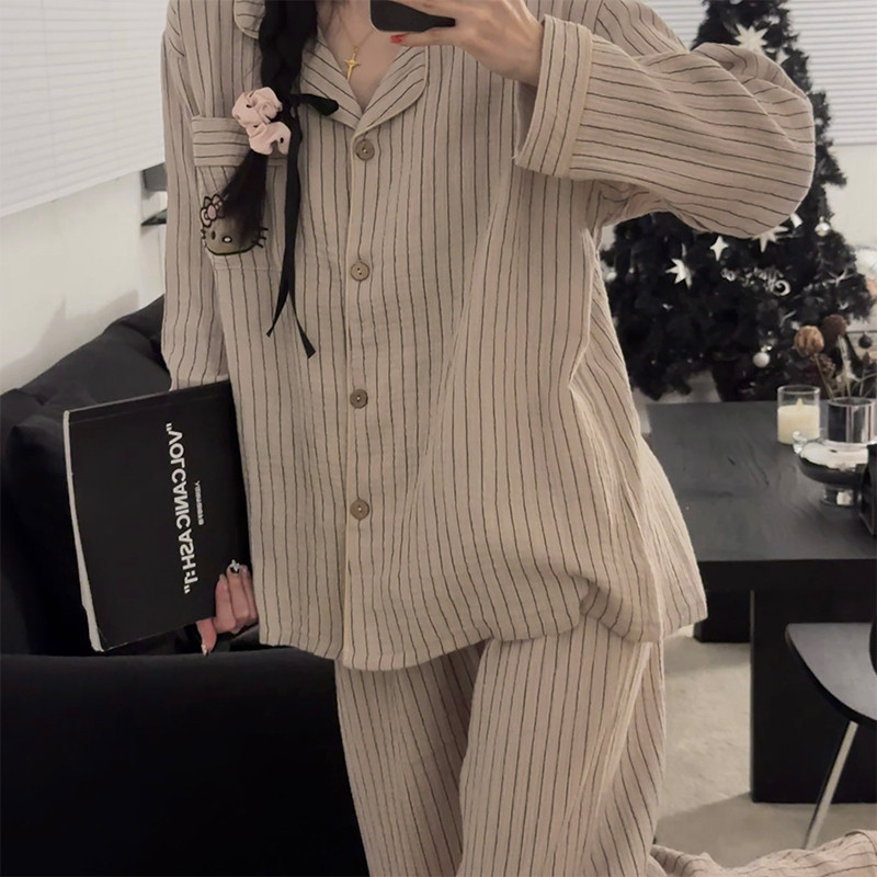 秋季长袖睡衣女士翻领云朵棉