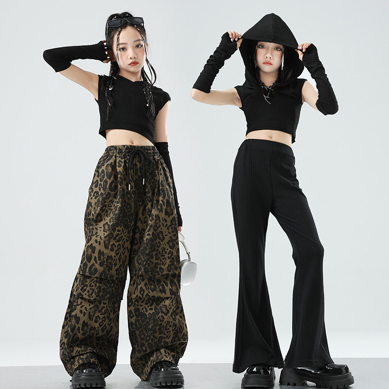 儿童爵士舞服套装潮酷女童黑色酷连帽上衣显瘦喇叭裤走秀演出走秀