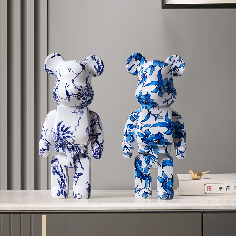 2025年新款手绘青花树脂暴力熊酒柜电视柜玄关乔迁新居装饰工艺品