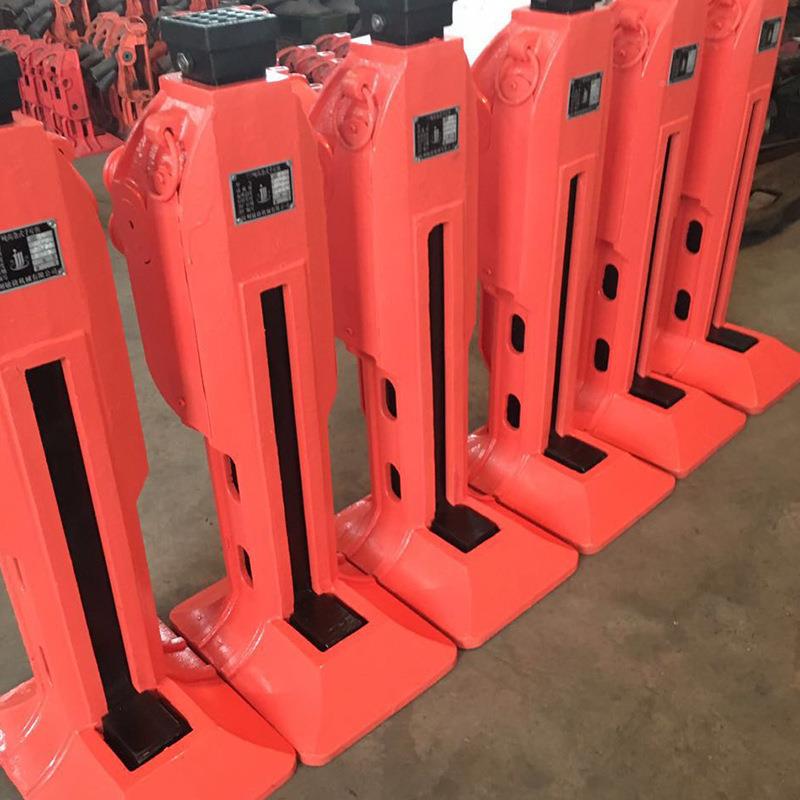 现货供应 起矿QD5T用铁路轨道升设备工具手摇齿T条千顶斤顶105T道