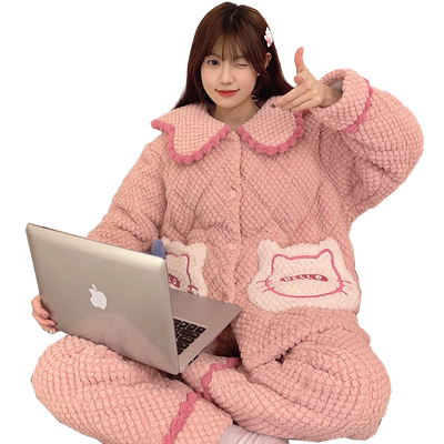 新款三层夹棉睡衣套装女士