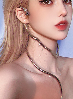 冷淡风一款多戴项链金属蛇型