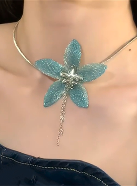 清冷感复古蓝色花朵项链