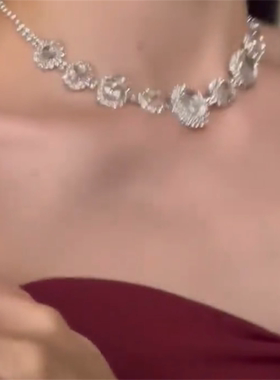 精致闪锆水钻项链耳环套装