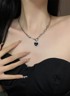 黑色爱心嘻哈项链轻奢小众设计