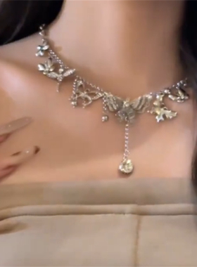 蝴蝶流苏吊坠项链女款