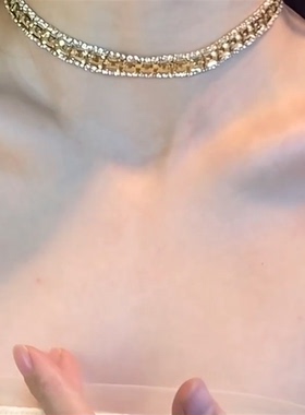 法式精致香槟色锆石项链