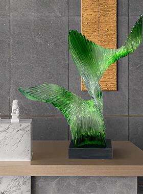 现代轻奢酒店透明树脂摆饰展翅高飞客厅抽象创意软装饰艺术品雕塑