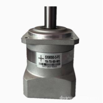 SL行星减速机SXL060-10-P2-14-50-70-M4SXW090-5-P2-19-70-90-M5