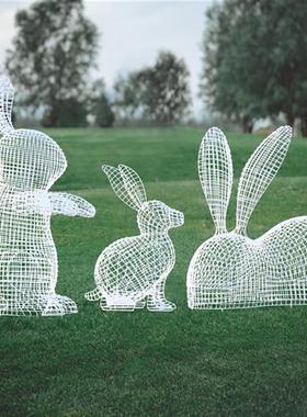 不锈钢镂空兔子雕塑户外公园林售楼部草坪铁艺装饰品发光动物摆件