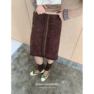DKZ 复古花边拼接设计直筒半身裙 咖色麂皮绒中裙女秋冬新款