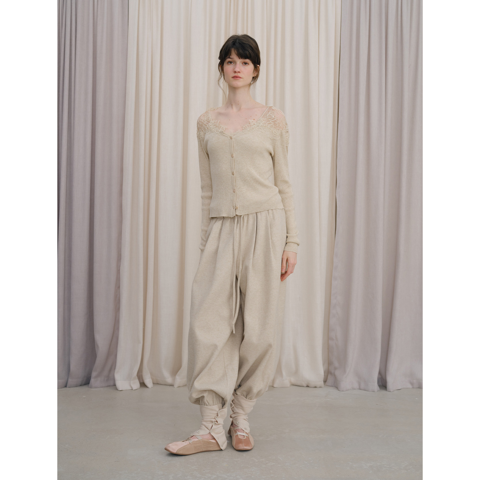 DKZ 杏色蕾丝拼接针织吊带背心女春夏新款针织开衫两件套,女装/女士精品,背心吊带,淘宝优惠券,粉丝福利购,淘宝优惠卷