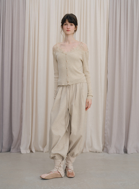 DKZ 杏色蕾丝拼接针织吊带背心女春夏新款针织开衫两件套