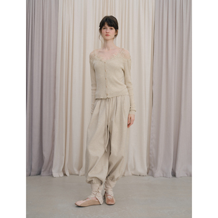 DKZ 杏色蕾丝拼接针织吊带背心女春夏新款针织开衫两件套