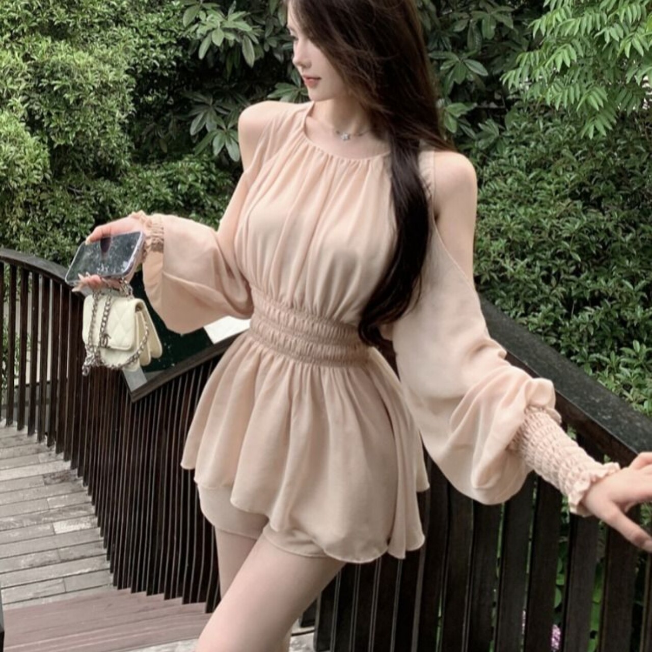 露肩收腰上衣女夏季2026新款法式超仙防晒长袖雪纺衬衫两件套装女
