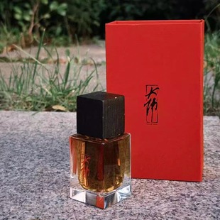 大佛之香剪绺树坟前花爱人第三季孔雀蝴蝶猛虎雅克旅队试香小样