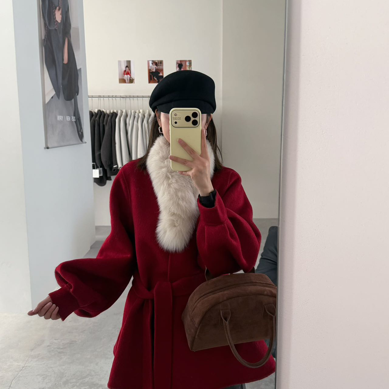 莓果减龄甜美羊毛外套(配可拆真狐狸毛领,腰带)（含90绵羊毛）796