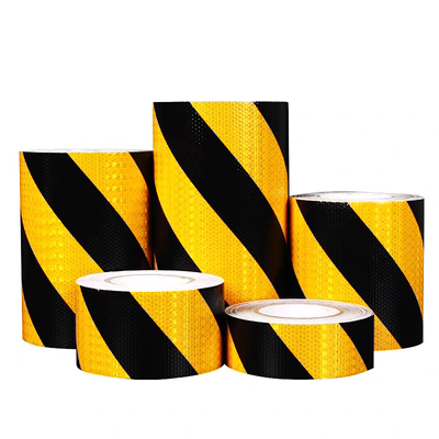 晶彩格：黑黄斜纹车库地贴道路交通安全夜间防撞警示标识贴纸