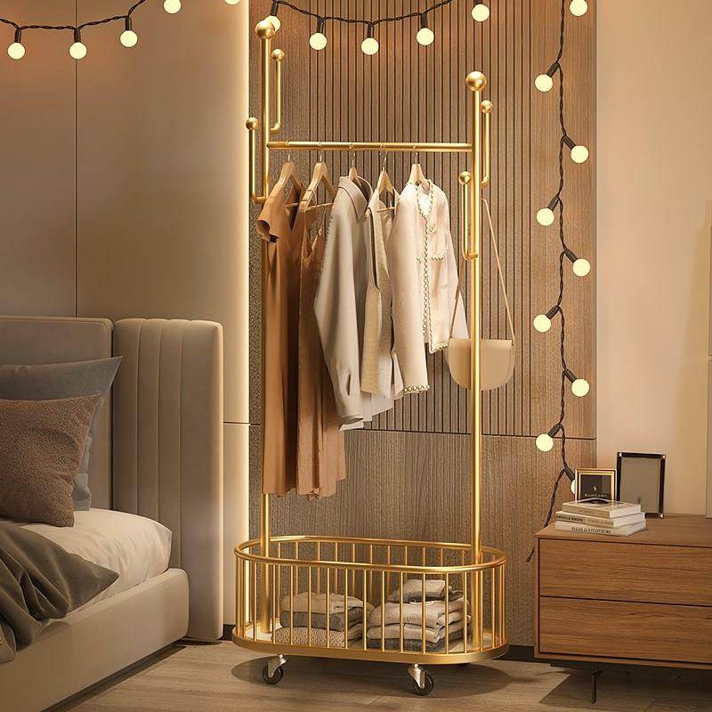 日本卧室落地衣架收纳架网红衣帽杆架子家用带轮可移动衣架子