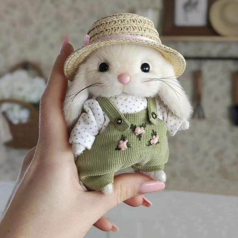 BIBIG的杂货铺可爱激萌园丁小兔子公仔少女心玩偶挂件送同学礼物