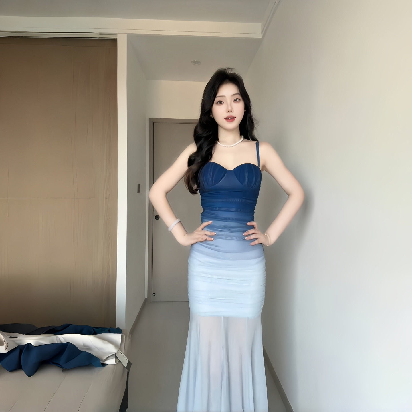 小可wiwi绝美气质抹胸连衣裙女2025新款渐变色生日宴会晚礼服裙子