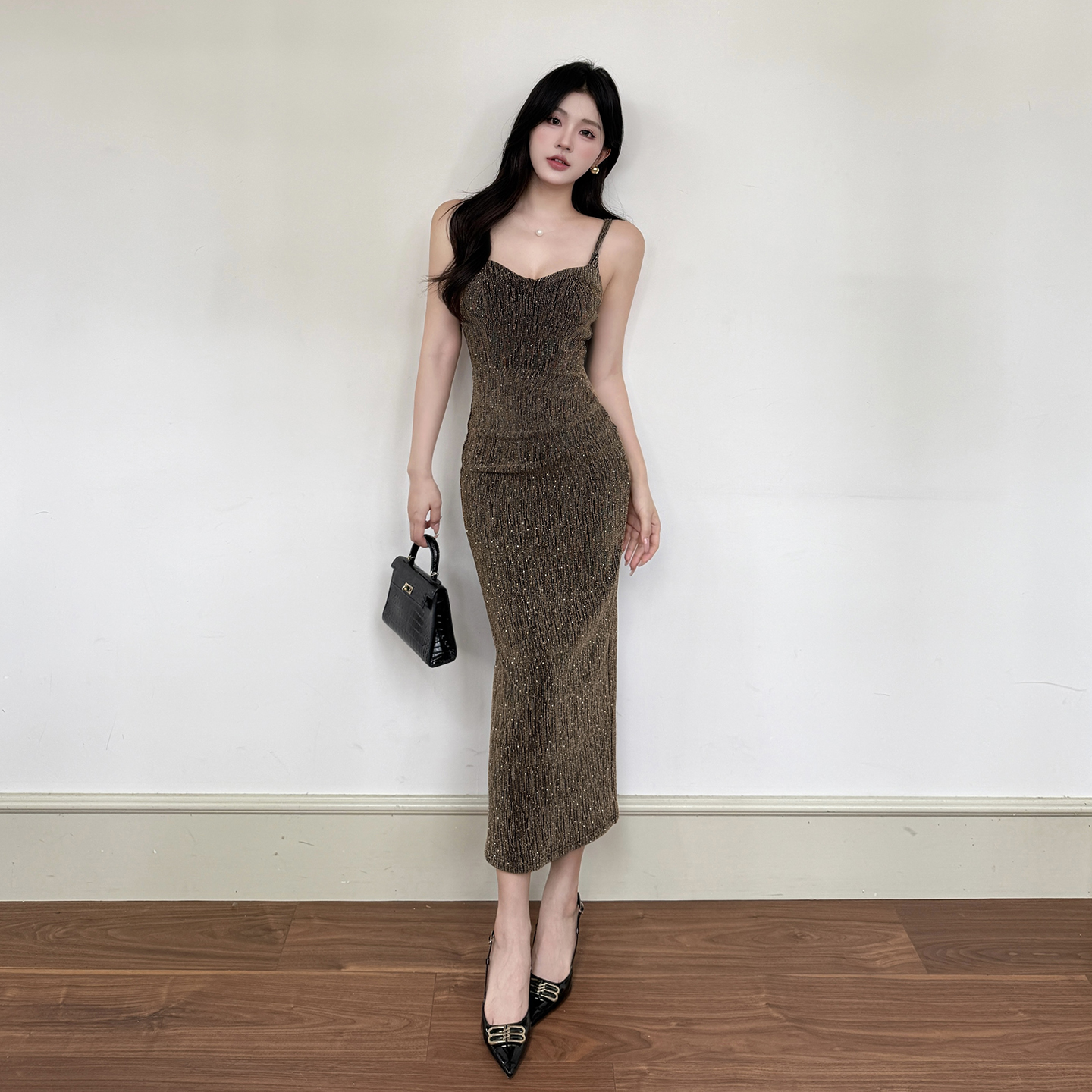 法式闪闪烫钻吊带连衣裙女