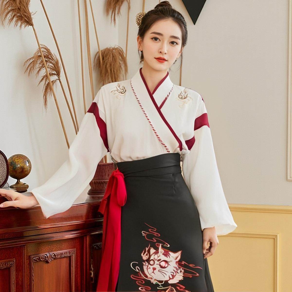 罗裳伊汉服改良汉元素
