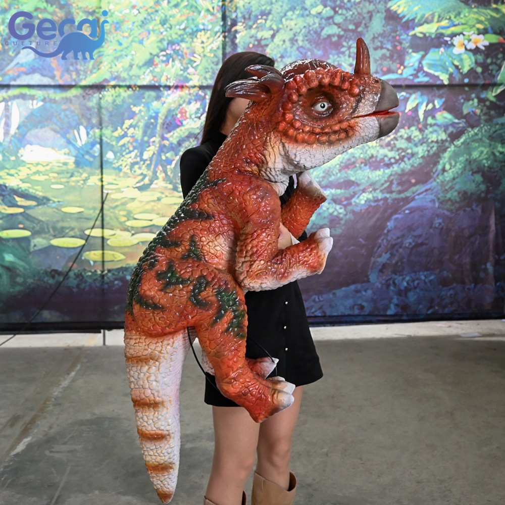 仿真硅胶软体肿头龙互动手偶会动会叫游乐园表演道具制作厂家