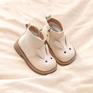 真皮女童皮靴儿童马丁靴2025秋冬新款女宝宝加绒软底可爱小童短靴