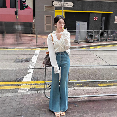 水洗浅蓝色高腰修身显瘦微喇牛仔裤女春秋新款小众百搭马蹄长