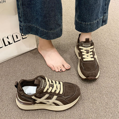 时尚超火小众软底轻便增高老爹鞋