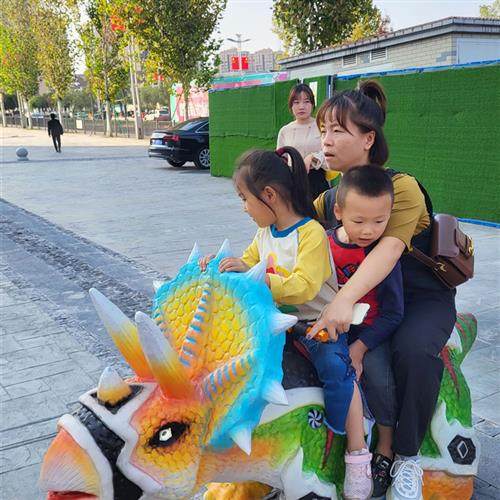 商场广场儿童恐龙电动车跑跑车亲子互动骑行游乐车可坐成人