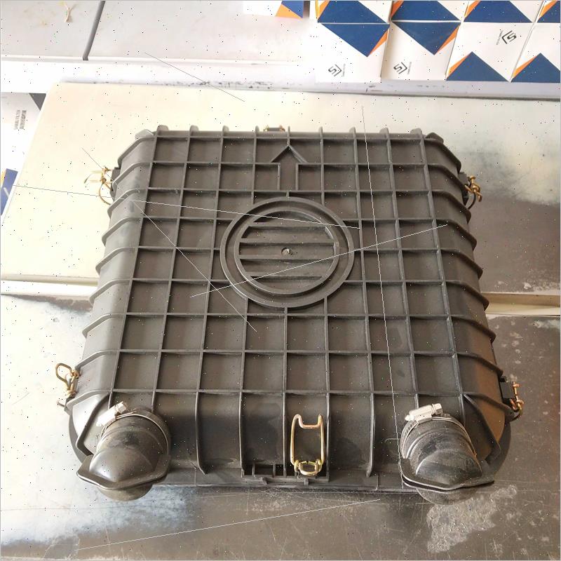 PU2440空滤总成后盖 拖拉机收割机空滤总成黑色后盖 黄色后盖