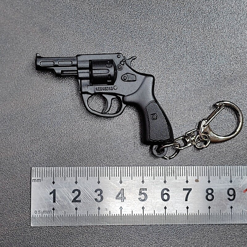 6cm迷你05式左轮转轮9mm1：4手枪枪模型合金钥匙扣挂件挂饰礼品