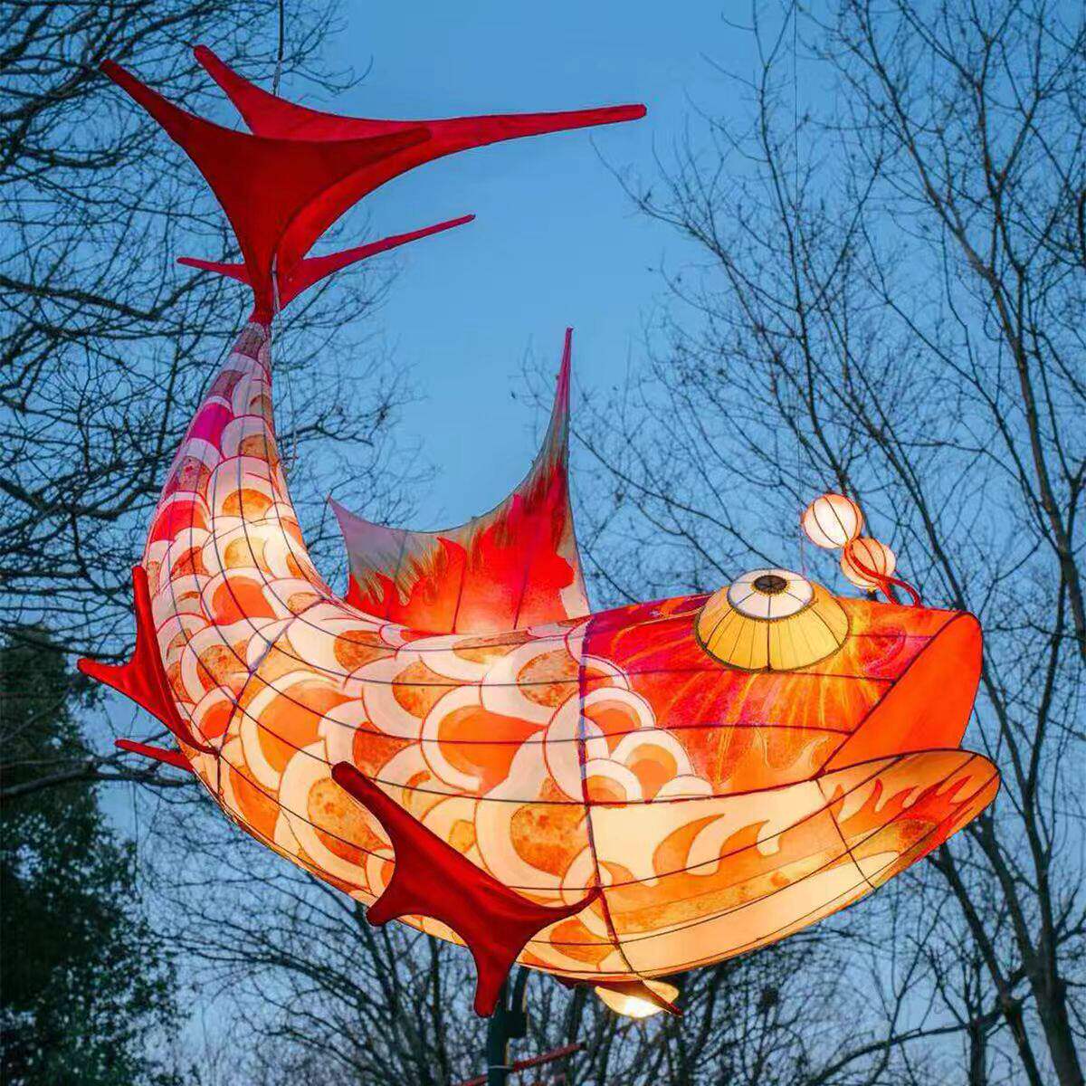 金鱼锦鲤鱼花灯定制吊饰手持发光鱼灯笼彩灯景区餐厅鱼形吊灯挂饰