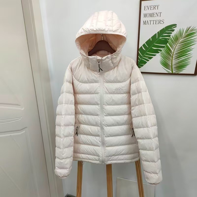 排骨白鸭绒加厚连帽羽绒服女