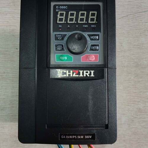 可维修ZVF300H-G4R0/P5R5T4S，紫日变频器