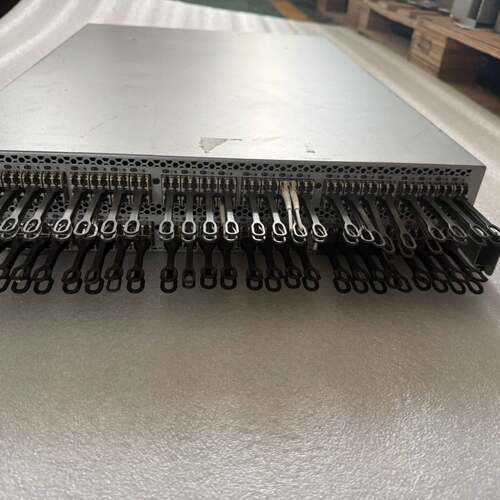可维修EMC DS-6520B 72，光存储交换机支持激活双电源