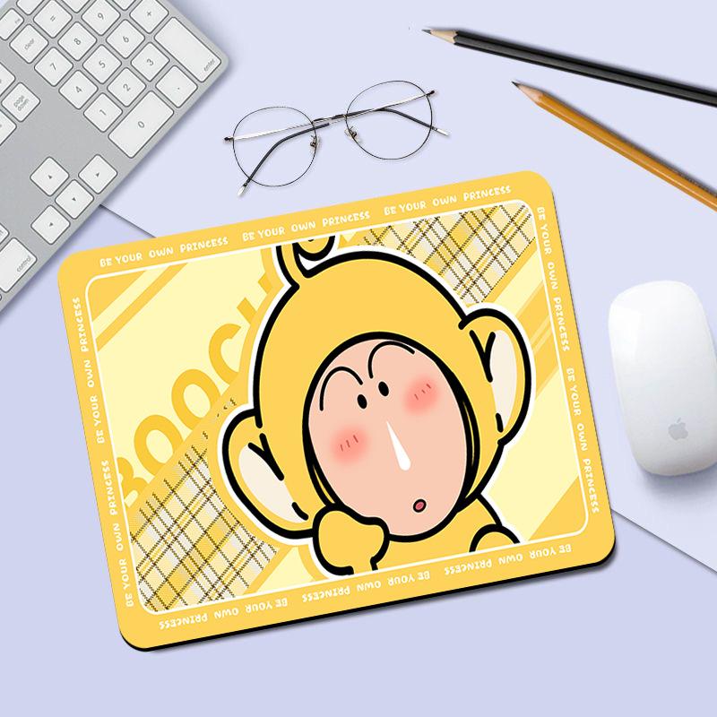 小新鼠标垫男女生办公笔记本电脑键盘垫学生桌面垫子高颜值防滑垫