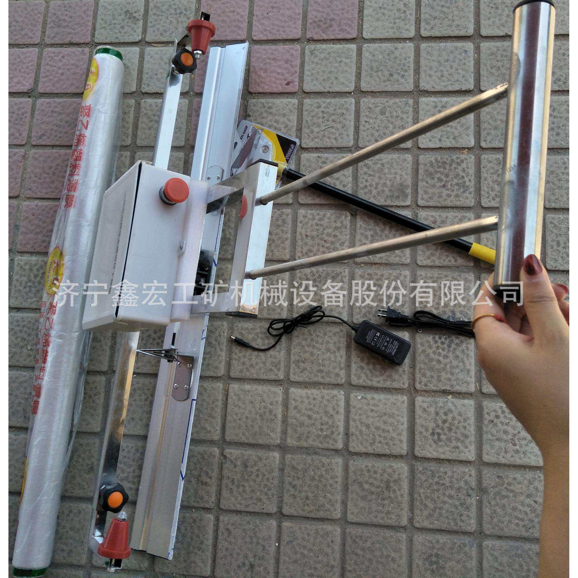 泥面油柏路盖膜机地坪施工混凝土去脚印盖膜机24V手贴膜机