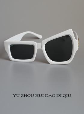 无聊了戴上不规则墨镜！街上你就是靓仔！墨镜 前卫 时尚搞怪不规