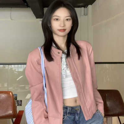 巨好看的粉色PU皮衣外套女小个子