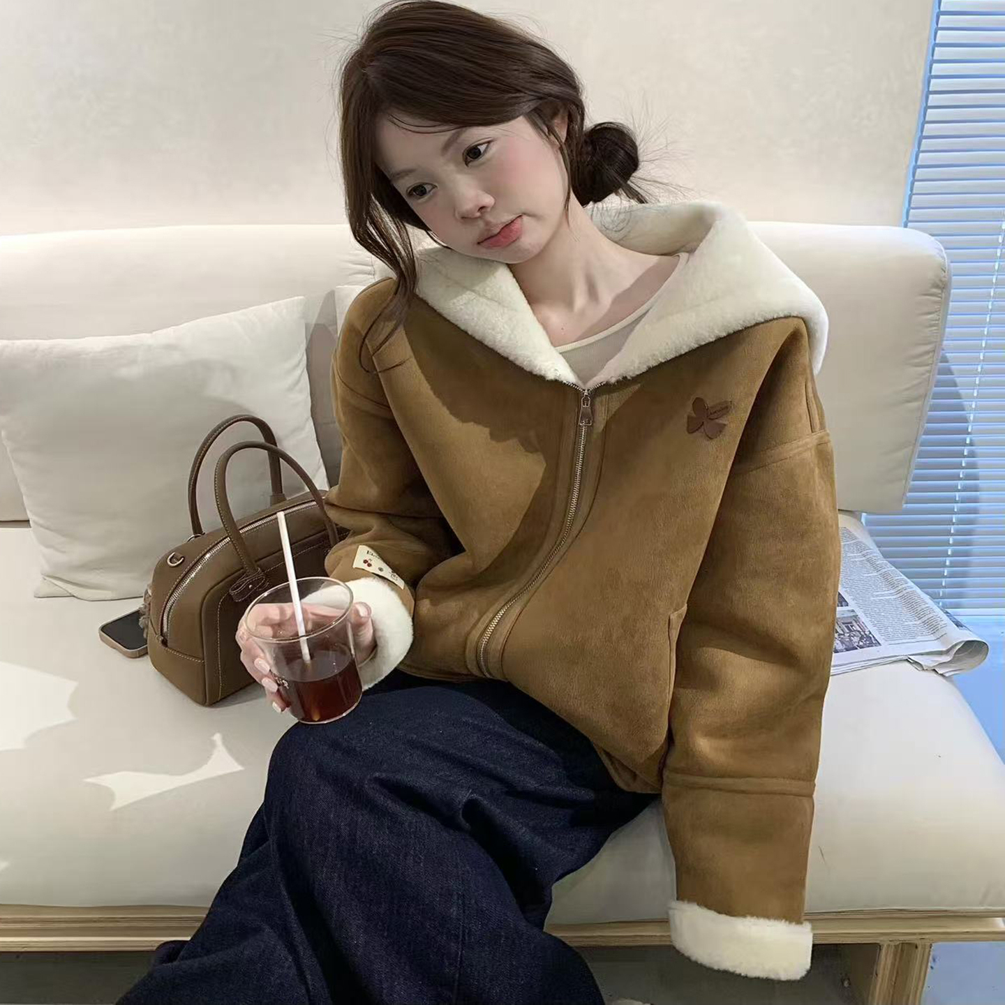 冬季防寒保暖羊羔毛棉服外套女潮