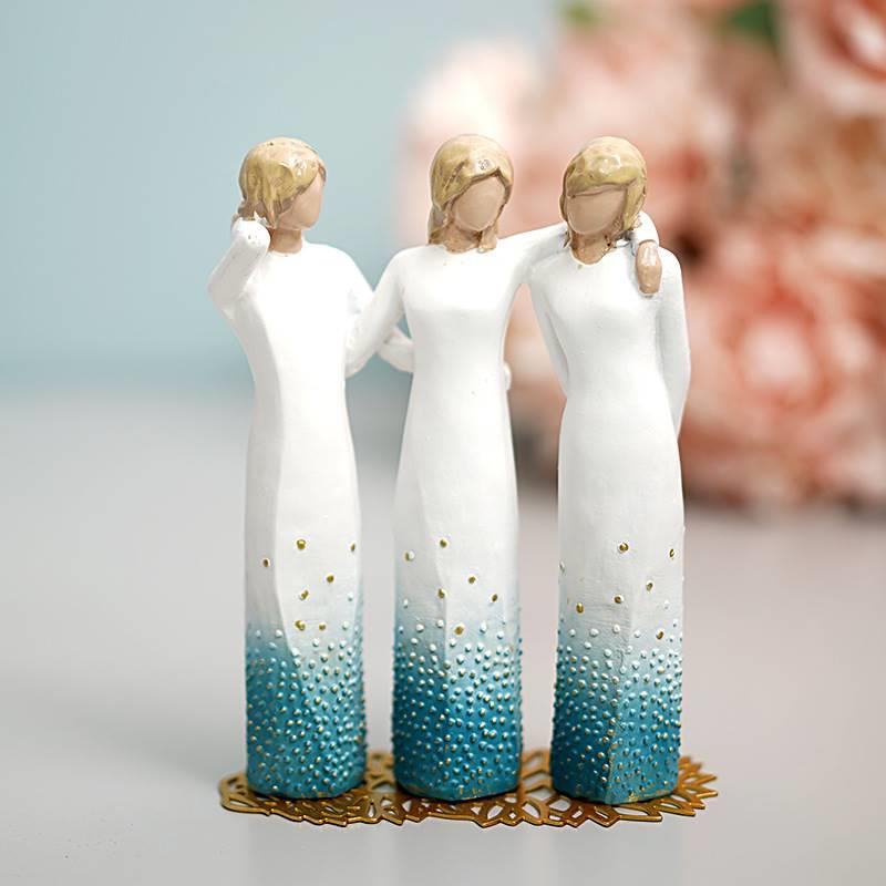 Three sisters by my side resin crafts ornaments holiday comm