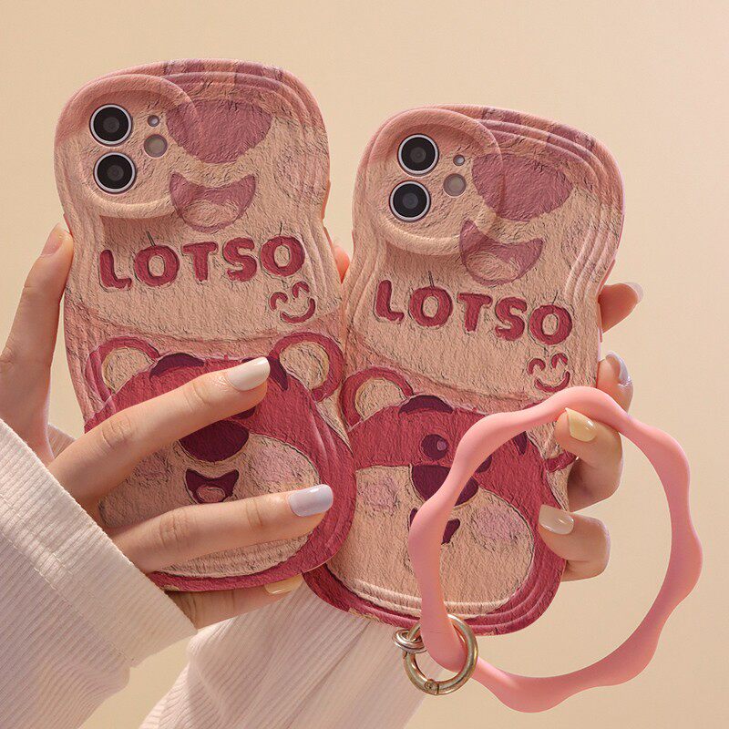 可爱草莓熊opporeno10pro手机壳带手环reno9/8/7ins风r17全包a1pro日韩女realmegt2大师卡通k9x小众a97保护套高性价比高么？