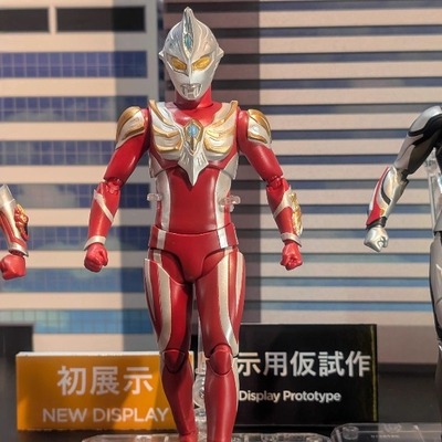 派派 先行 定金 万代 SHF 麦克斯奥特曼 最快最强  可动