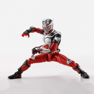 现货 万代 SHF 真骨雕制法 假面骑士 龙骑 城户真司 可动模型手办