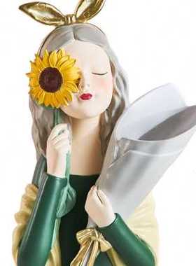 北欧轻奢创意现代简约女孩摆件玄关家居客厅电视柜房间桌面装饰品