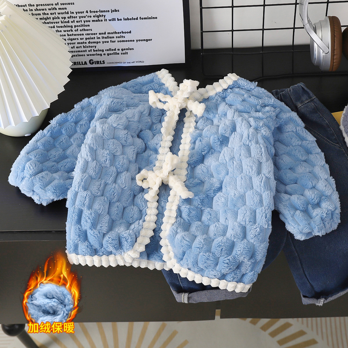 儿童罩衣加绒加厚男女宝宝加厚反穿衣小童秋冬外套防脏婴儿吃饭衣