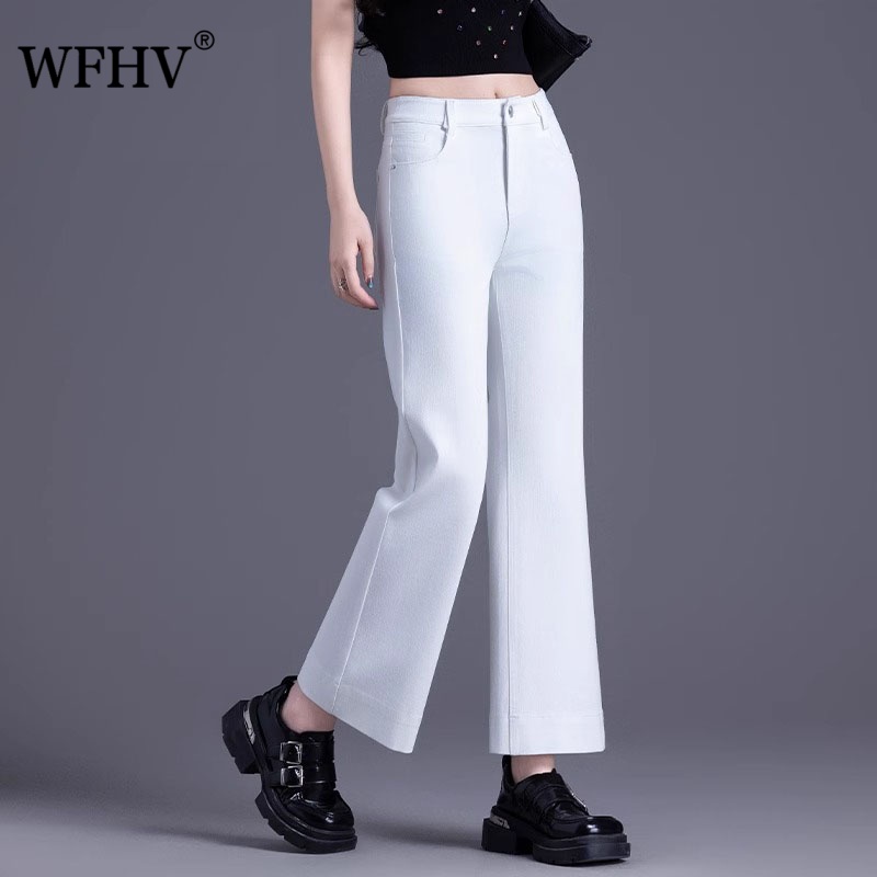 休闲裤女夏薄款2025妈妈时尚白色修身喇叭裤高腰显瘦冰丝牛仔裤